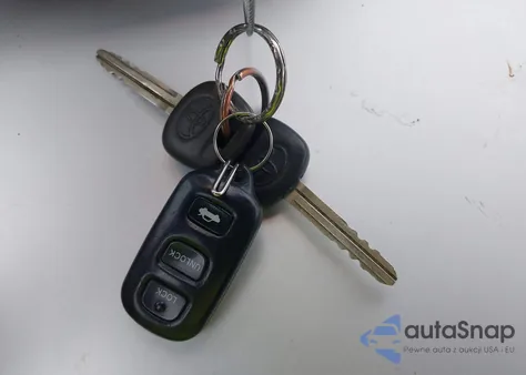 2004 Toyota Avalon Xls z USA, uszkodzony, nr VIN 4T1BF28B64U353071